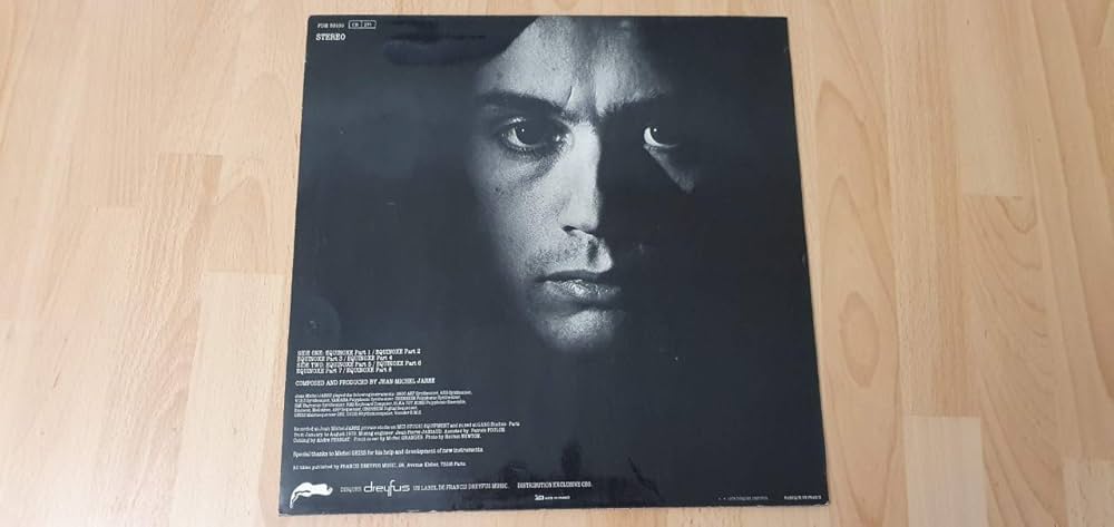 【新品未開封】【レコード】Jean Michel Jarre Equinoxe Jarre, Jean Michel - Equinoxe - Amazon.com Music